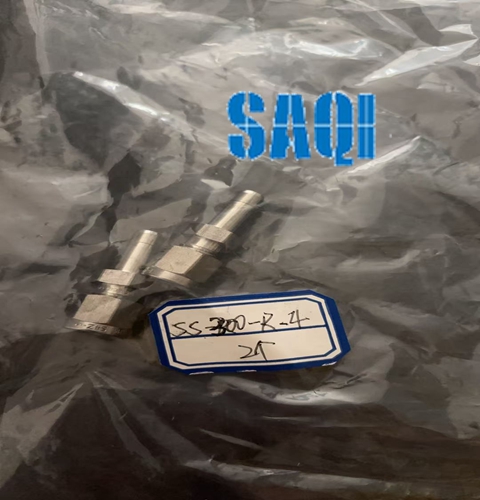 卡套管转换接头