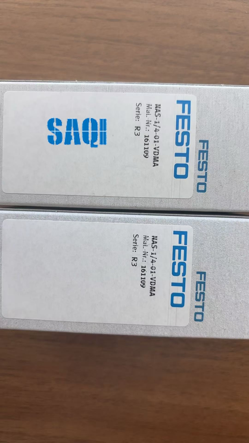 单个底座